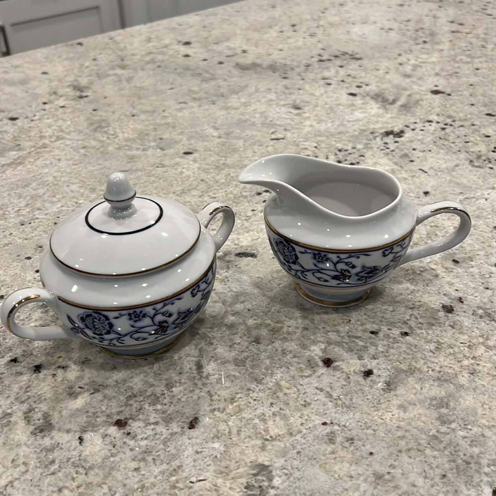 🆕MUIRFIELD SUGAR BOWL WITH LID AND CREAMER